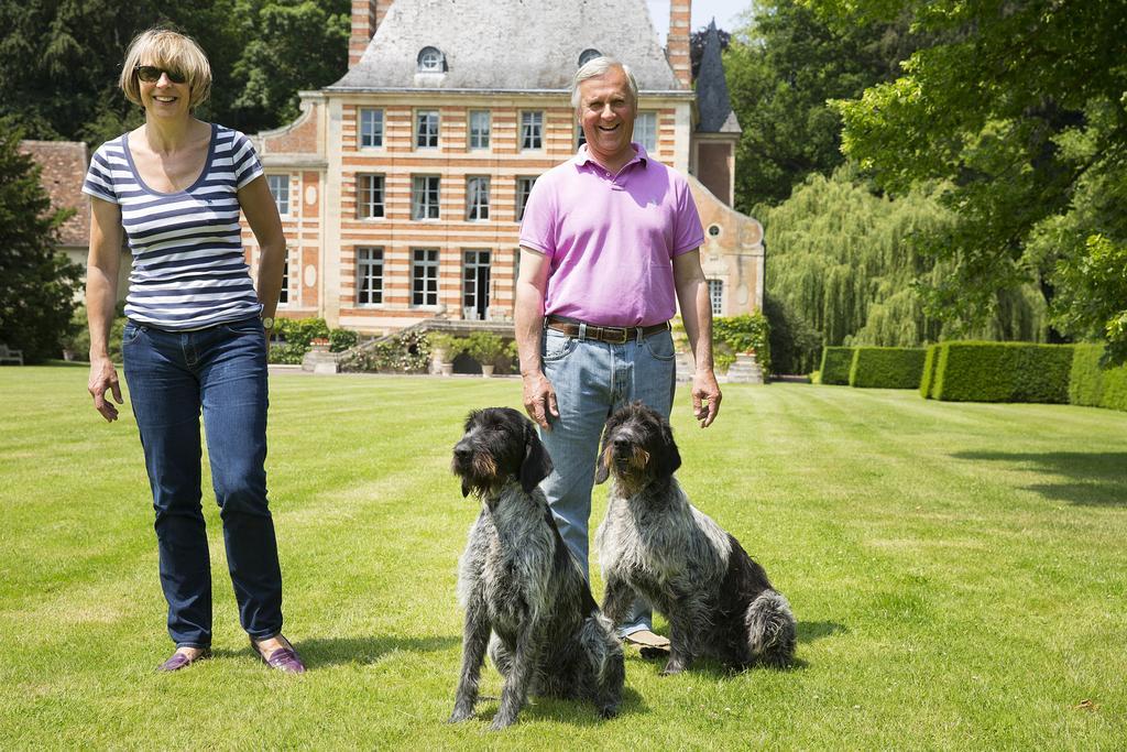 Chateau De Beneauville Bed and Breakfast Petiville  Esterno foto